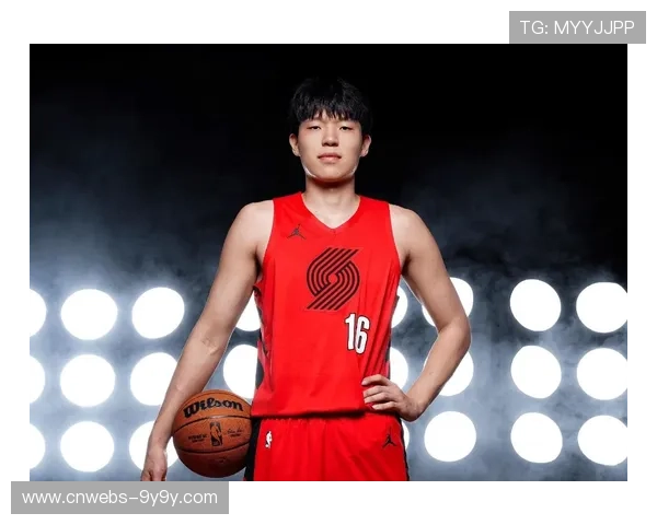 杨瀚森在巴西队出场机会受限 新帅态度谨慎影响其发挥